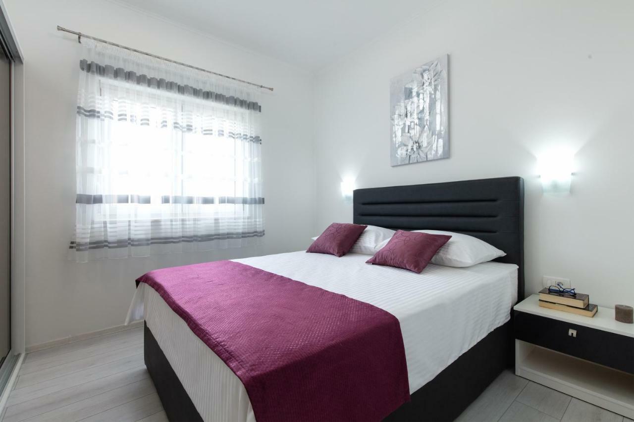 Villa Apartments Kordic Kaštela 외부 사진