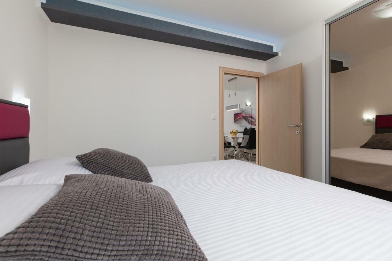 Villa Apartments Kordic Kaštela 외부 사진