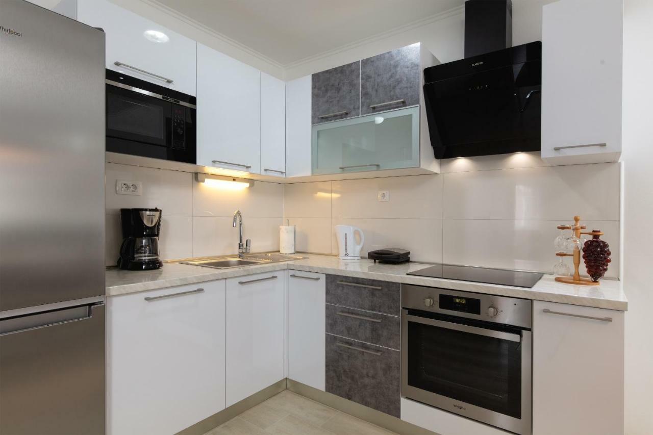 Villa Apartments Kordic Kaštela 외부 사진
