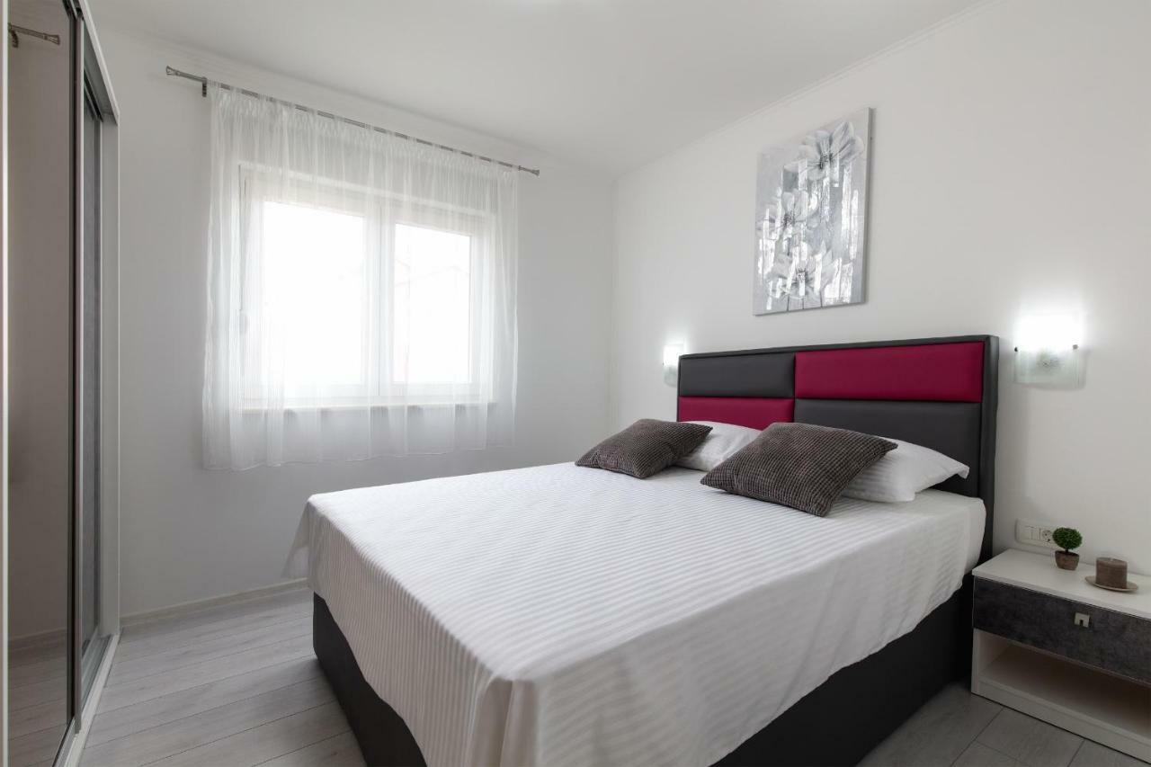 Villa Apartments Kordic Kaštela 외부 사진