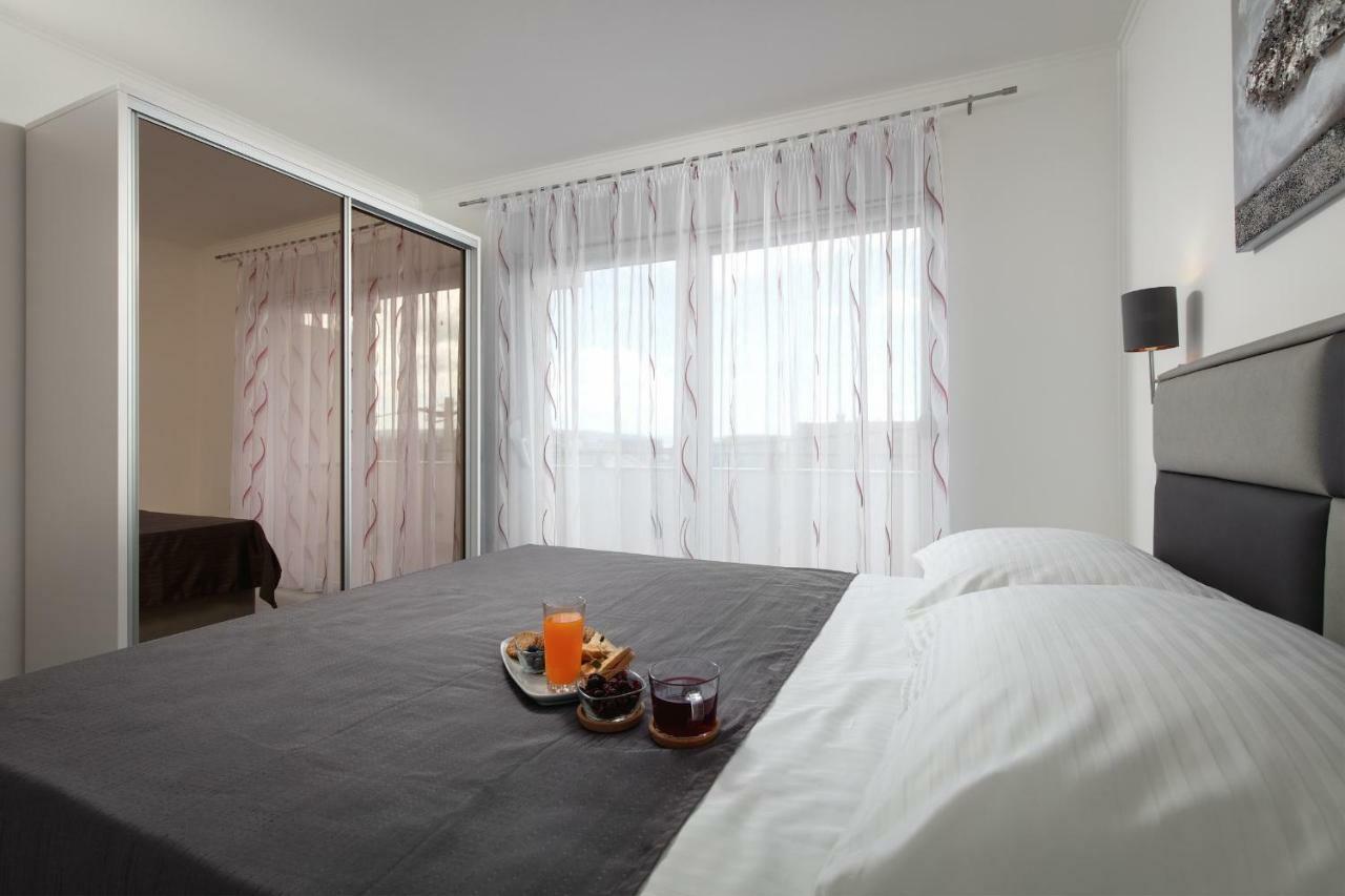 Villa Apartments Kordic Kaštela 외부 사진