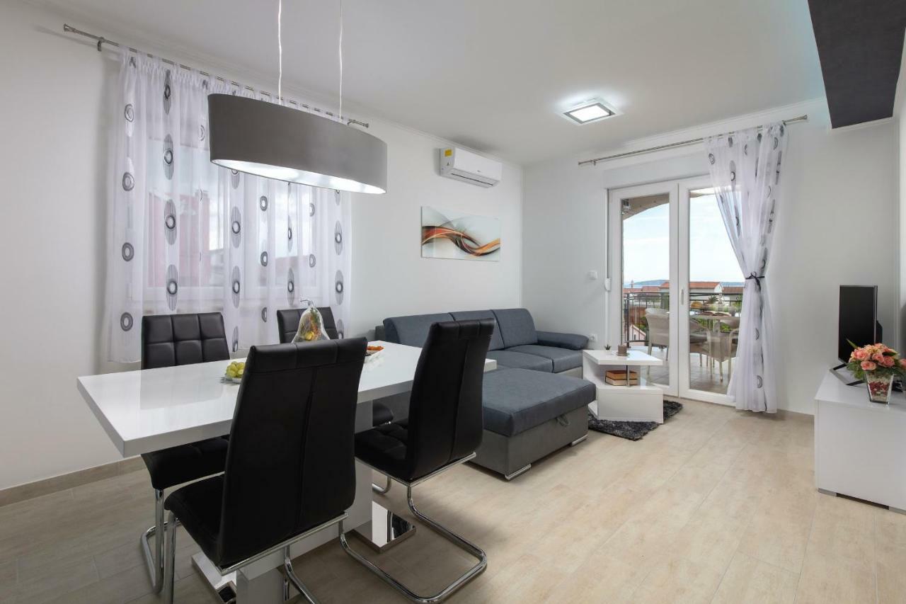 Villa Apartments Kordic Kaštela 외부 사진